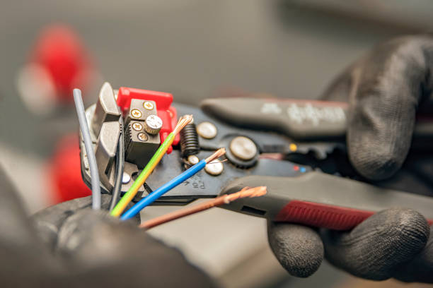Best Circuit Breaker Repair  in Zelienople, PA